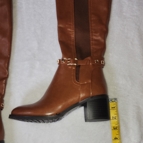 Chic Tan Leather Heeled Boots - Picture 6 of 7